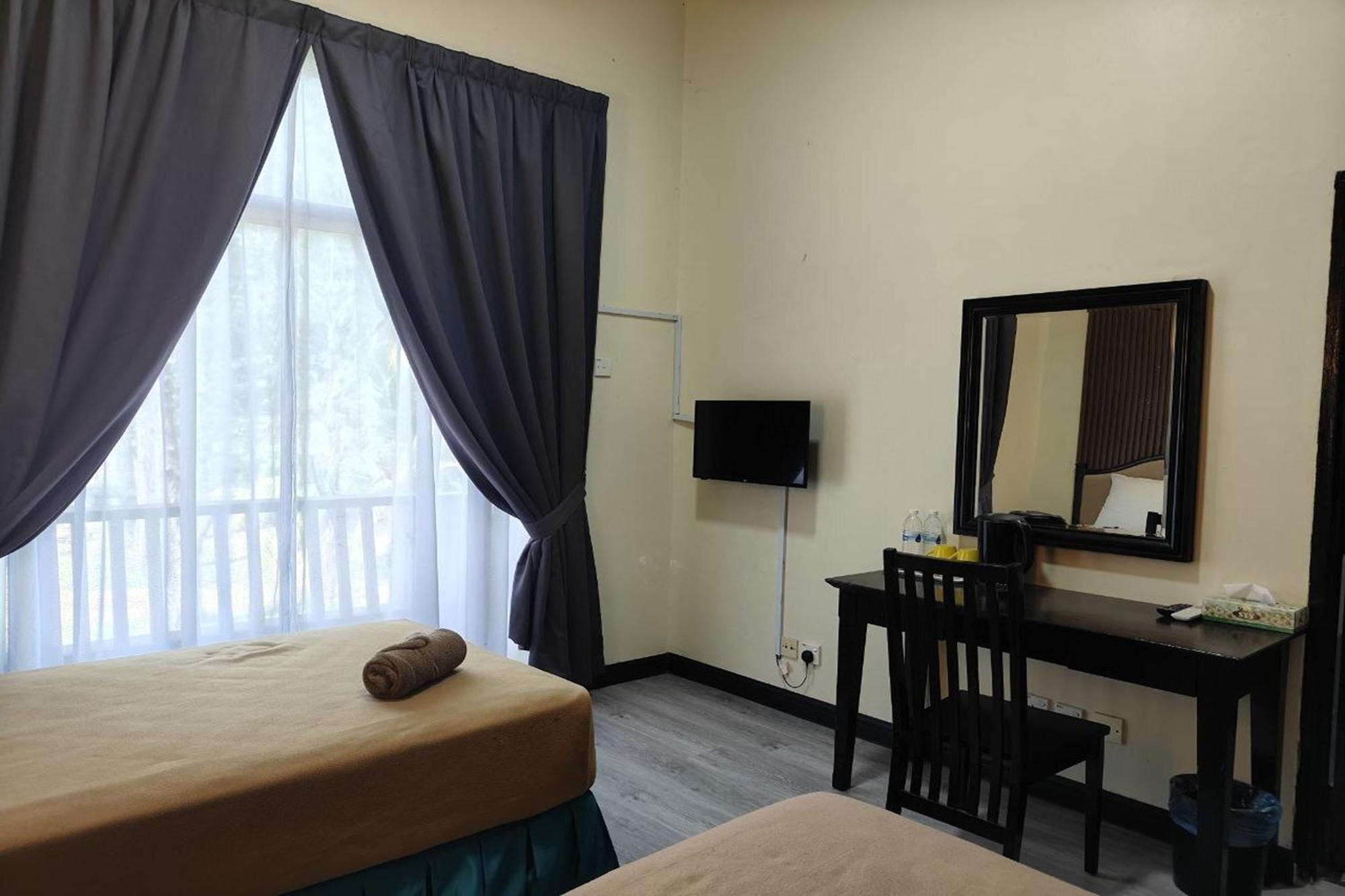 Terengganu Equestrian Resort Kuala Terengganu Ngoại thất bức ảnh