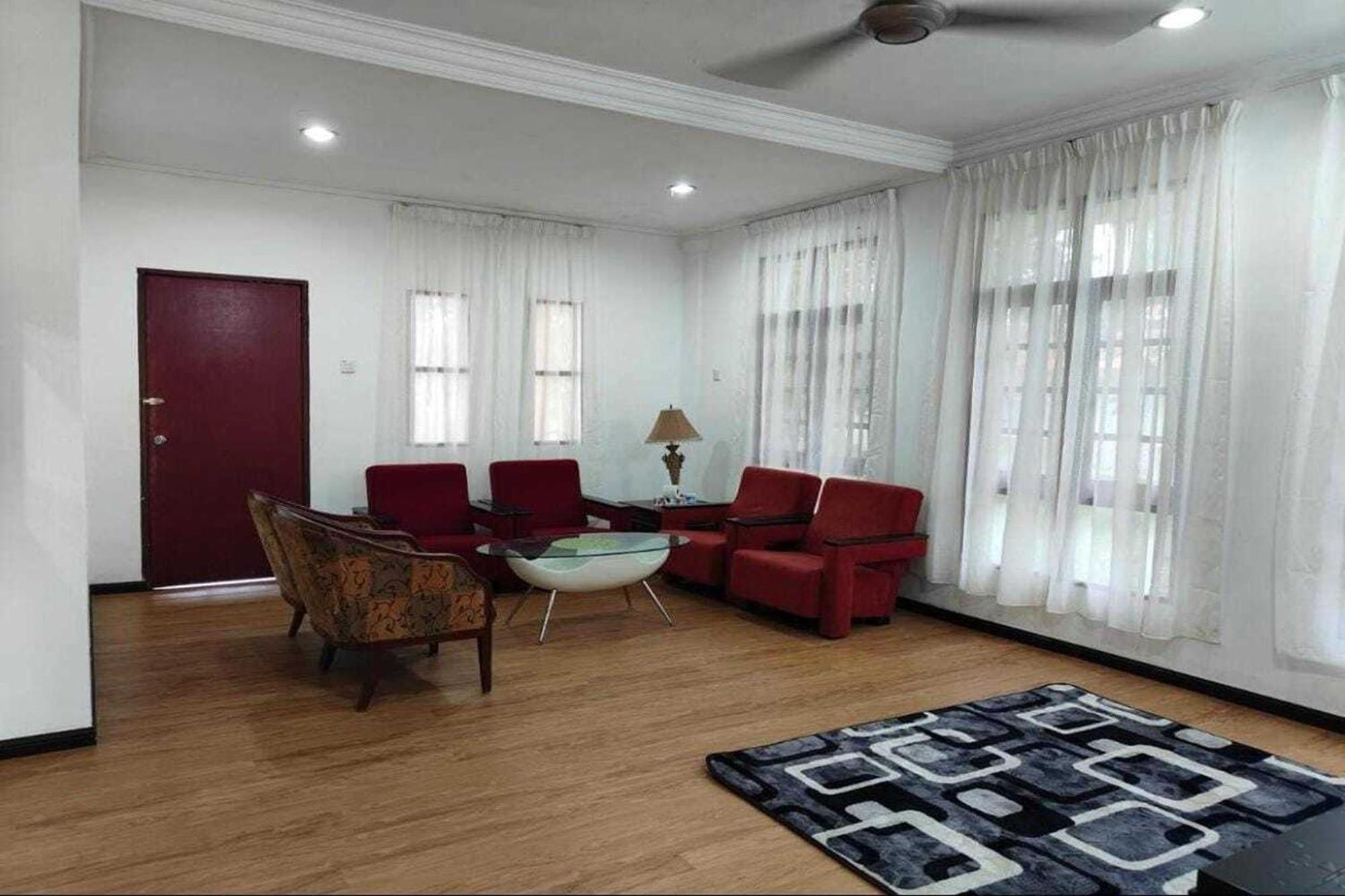 Terengganu Equestrian Resort Kuala Terengganu Ngoại thất bức ảnh