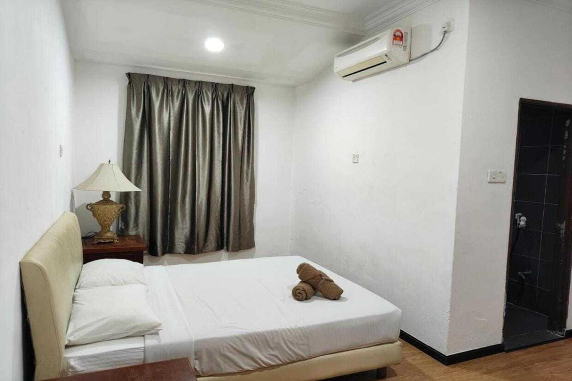 Terengganu Equestrian Resort Kuala Terengganu Ngoại thất bức ảnh